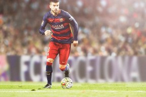 开云体育在线-年度焦点之战之夜，杰伦·格林带动全队节奏