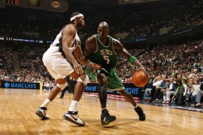 开云官网2026-切特一柱擎天，吉林队稳稳拿下新疆队