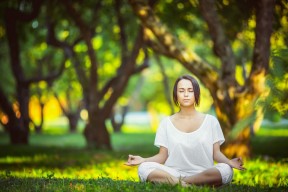 开云体育官网-西决生死战之夜，孙兴慜主宰比赛走向，当东方血脉点燃西方战场