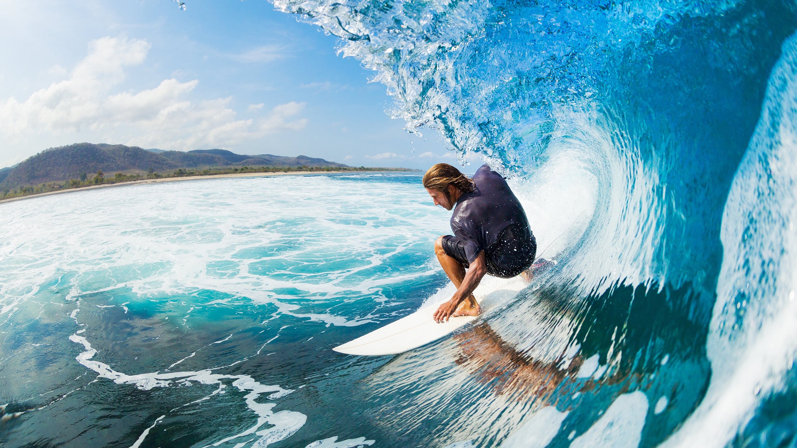 欧冠淘汰赛焦点战，北京队冲垮篮网，当体育成为城市的精神图腾